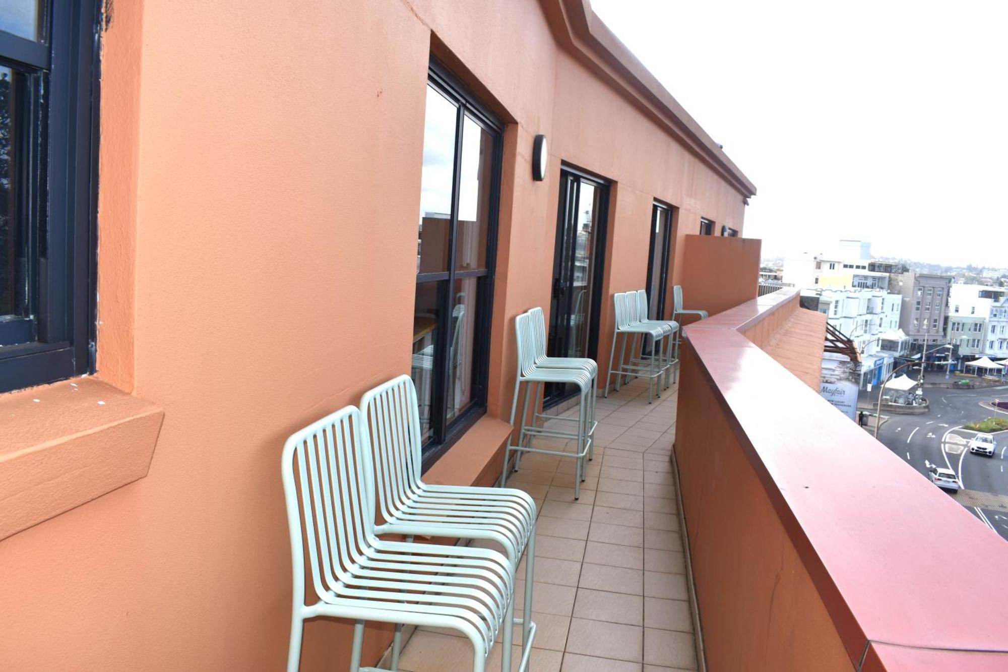 Bondi 38 Serviced Apartments Сидни Екстериор снимка