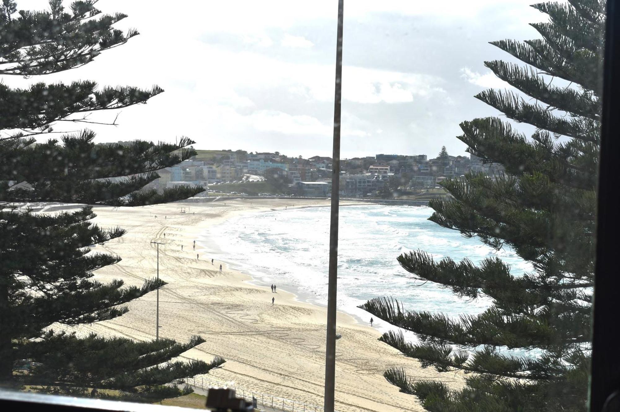 Bondi 38 Serviced Apartments Сидни Екстериор снимка